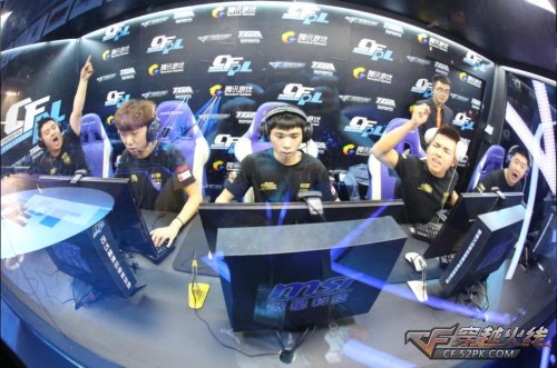 开场合称赞 开场合称赞