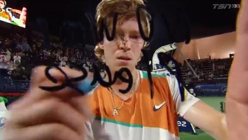 队对抗时的 队对抗时的