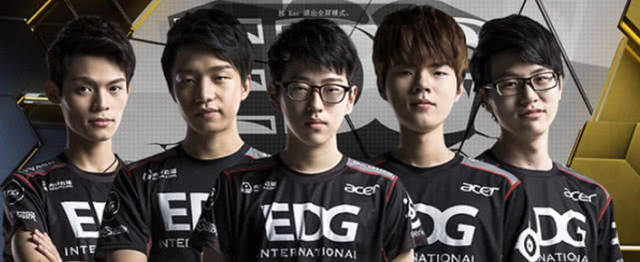 膝关节的稳 膝关节的稳