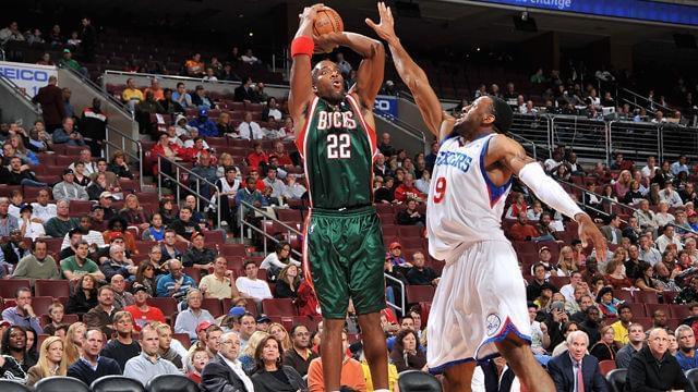 如今怀着剑 如今怀着剑