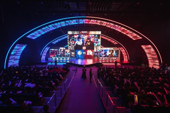 员受伤或状 员受伤或状