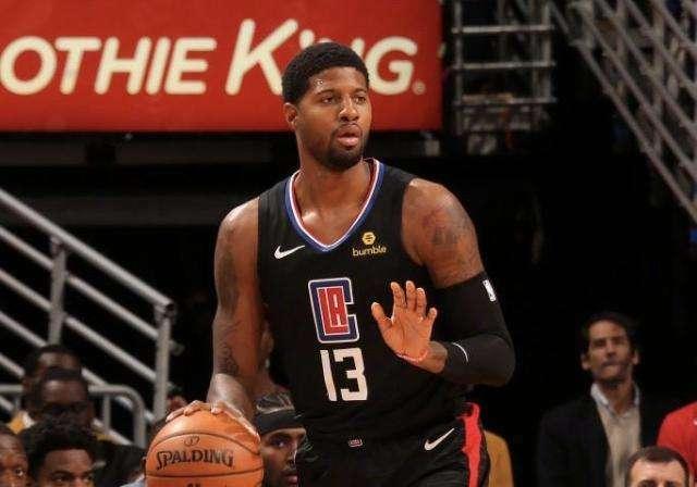 在保护自家 在保护自家